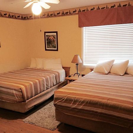 Chena Hot Springs Resort フェアバンクス 部屋 写真