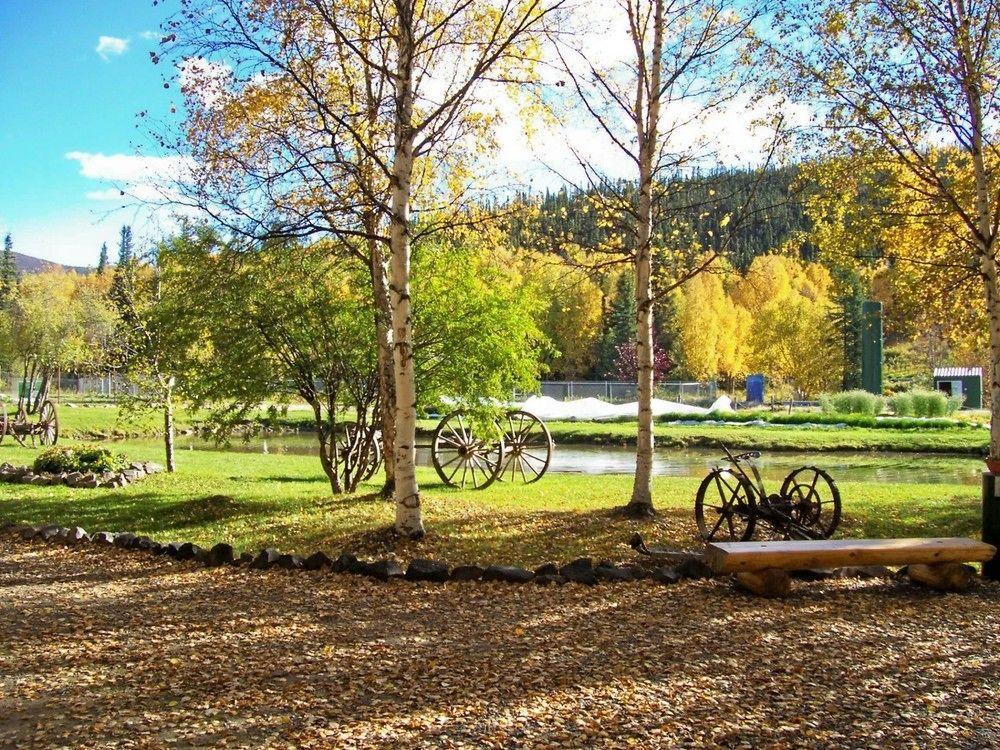 Chena Hot Springs Resort フェアバンクス エクステリア 写真