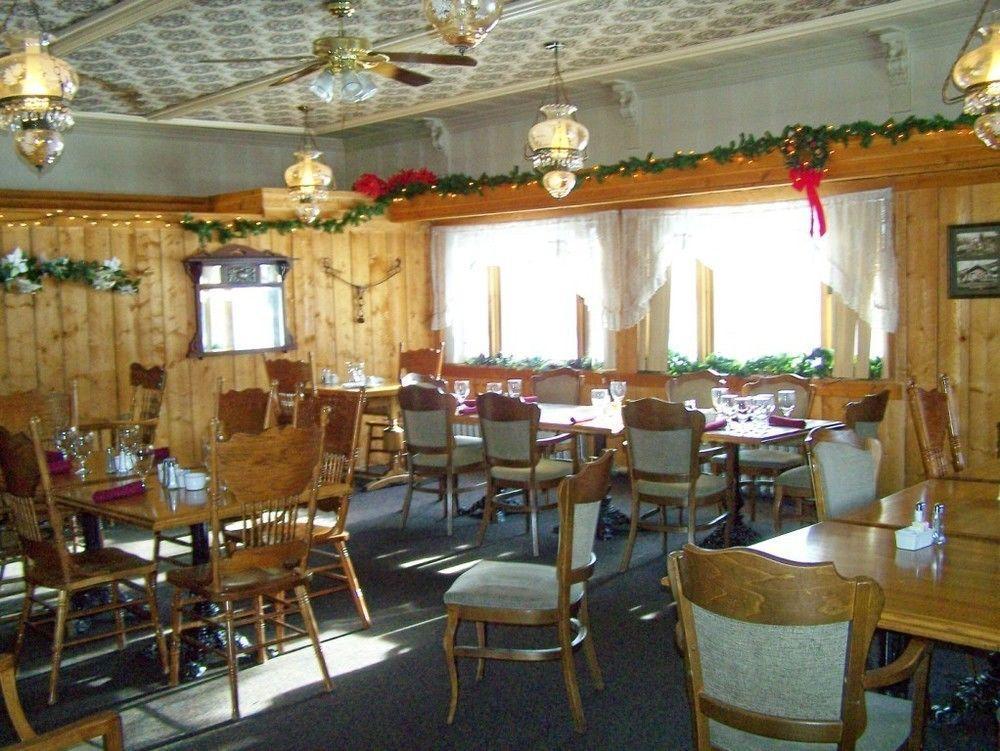Chena Hot Springs Resort フェアバンクス エクステリア 写真