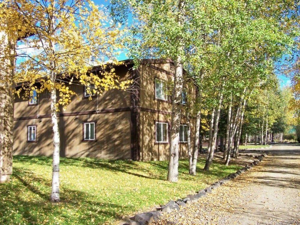 Chena Hot Springs Resort フェアバンクス エクステリア 写真